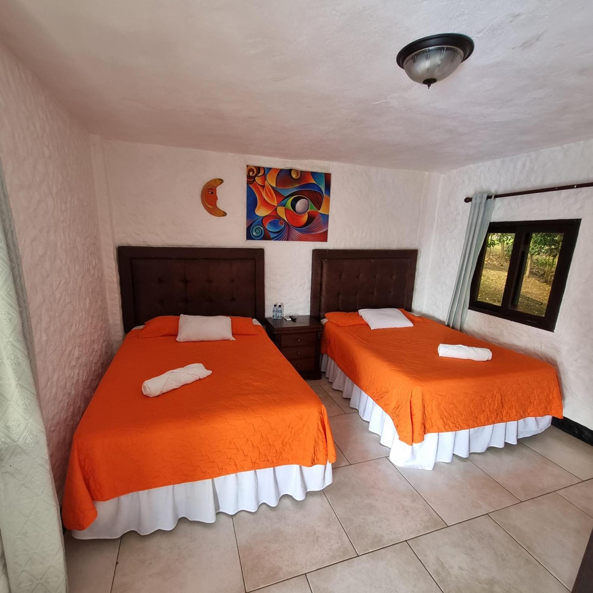 Hotel Mi Paraiso Rio Dulce Castillo de San Felipe Bagian luar foto