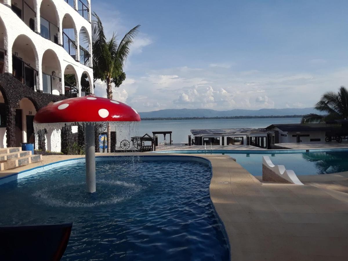 Hotel Mi Paraiso Rio Dulce Castillo de San Felipe Bagian luar foto